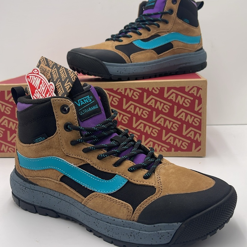 Vans WMNS High-Top Sneakers Boots Blue and Tan Accents Ultrarange Exo
Tobacco - Picture 13 of 16
